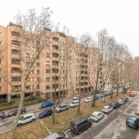 Modern And Comfortable In Cenisio Area Apartman Milánó