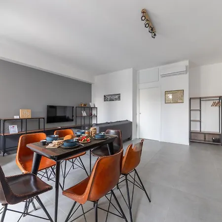Modern And Comfortable In Cenisio Area Apartment *