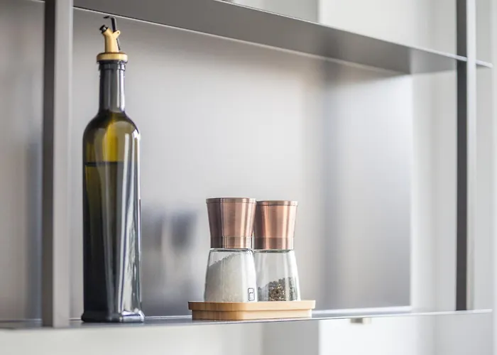 Apartament Modern And Comfortable In Cenisio Area Mediolan