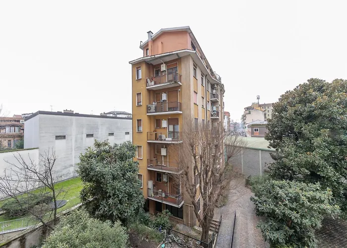 Modern And Comfortable In Cenisio Area Apartament *