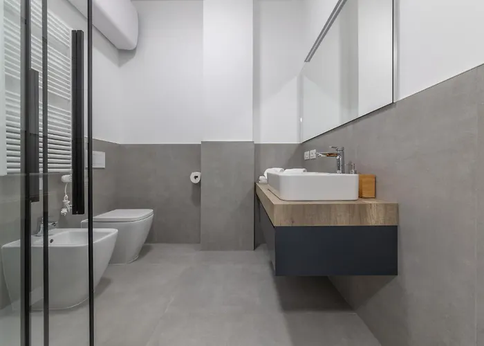 Modern And Comfortable In Cenisio Area * Mediolan